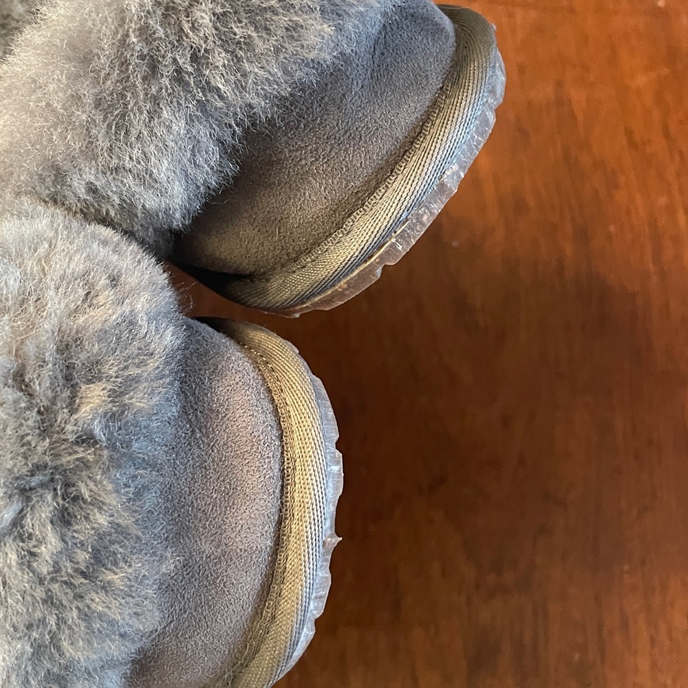 NEW! Manitoban Mukluks sz 41 Men’s Cabin Clog (W 10/M 8) Australian sheepskin - Picture 14 of 17